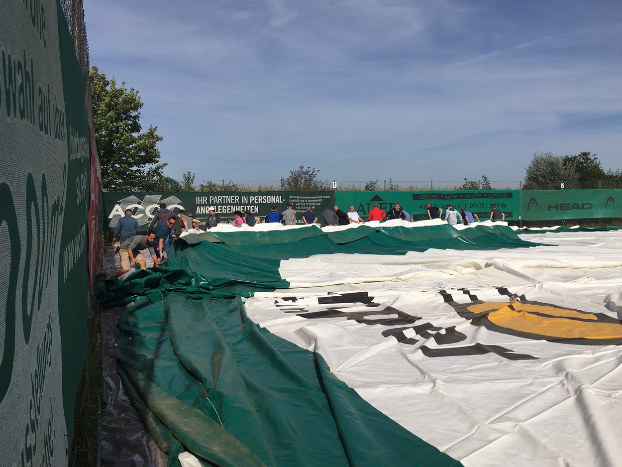 Hallenabbau am 11. April 2026